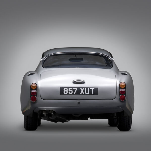 Aston Martin DB4 GT Zagato, Punkt.